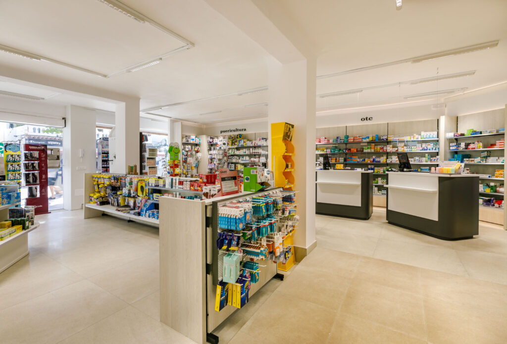 Decoracion de farmacias en Palma de Mallorca